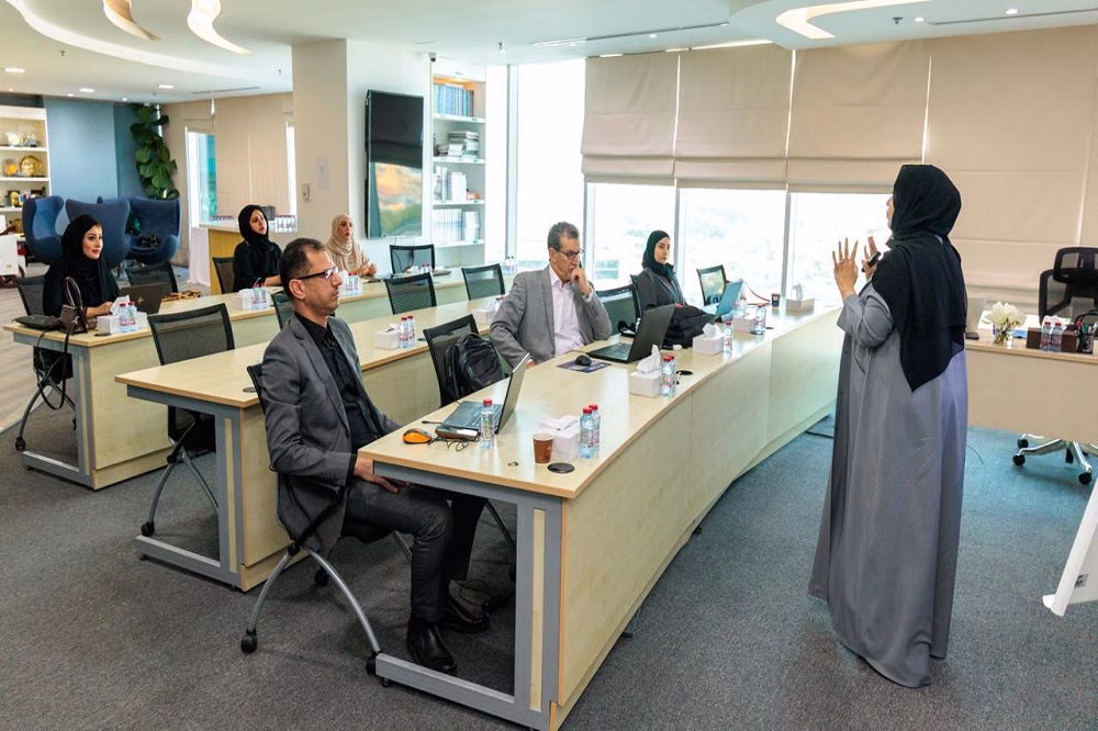 دبي، الإمارات العربية المتحدة، 31ديسمبر 2025: تتابع مؤسسة حمدان بن راشد آل مكتوم للعلوم الطبية والتربوية تنفيذ سلسلة من البرامج التدريبية ضمن إطار